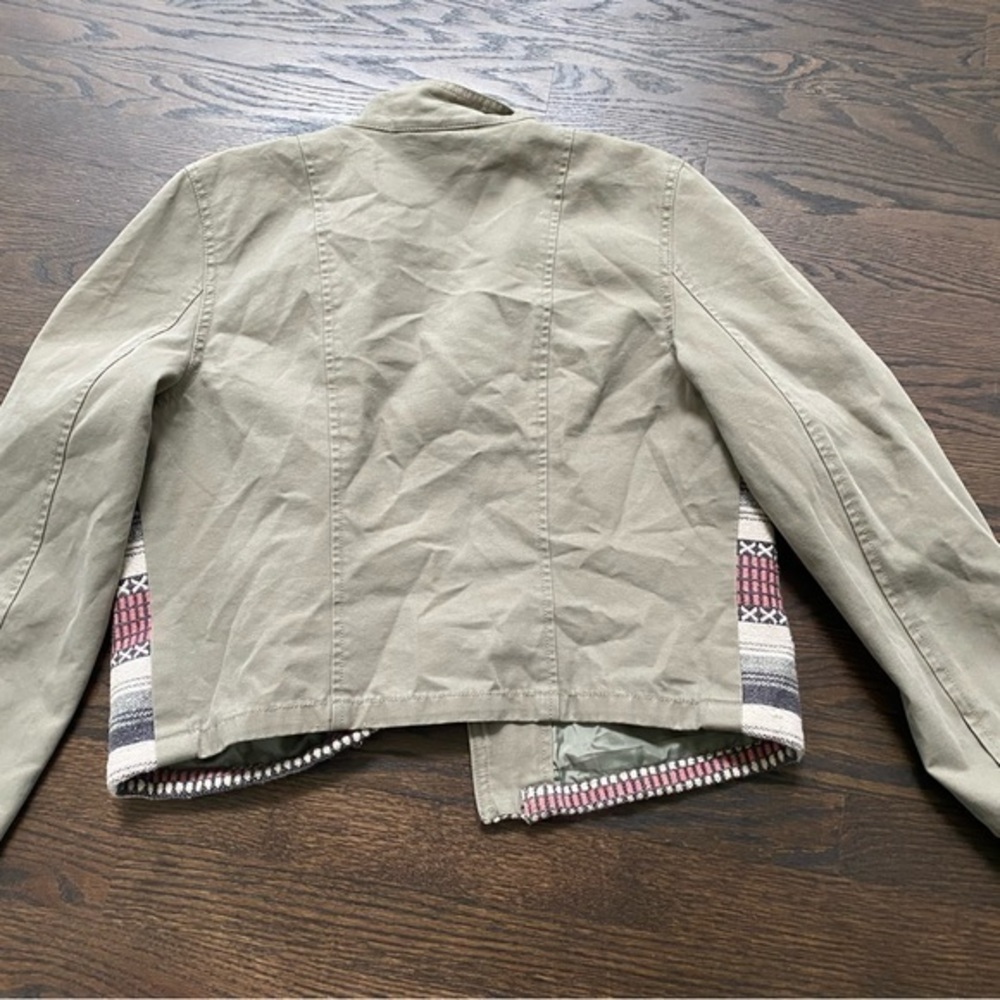 American Eagle Cropped Jacket With Diagonal Zip G… - image 5